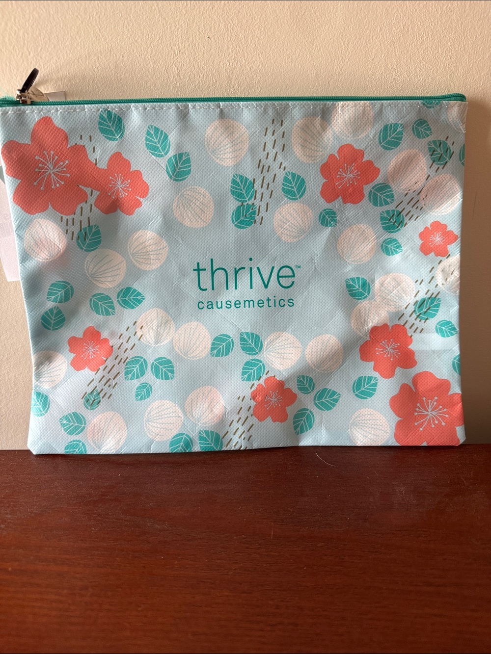 Thrive Causemetics Floral Makeup Pouch